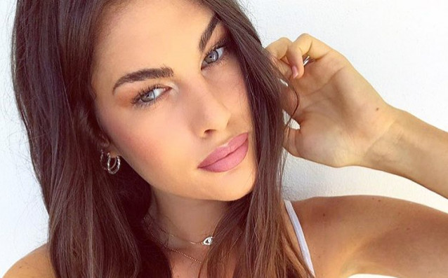 24-годишният модел Франческа София Новело е новата приятелка на Валентино
