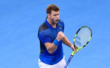 Аверът на Гришо при двойките докопа финала в Бризбейн