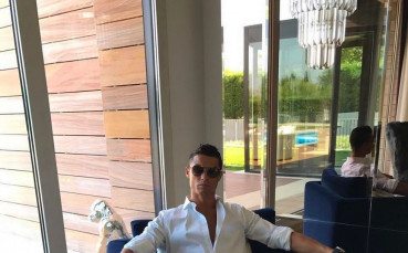 Да надникнем в невероятното имение на Кристиано Роналдо