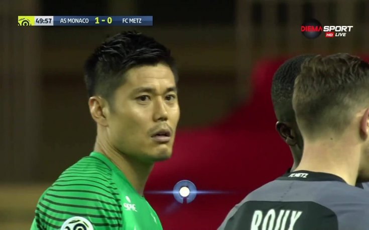 Изгониха вратаря на Метц, а имаше ли контакт?