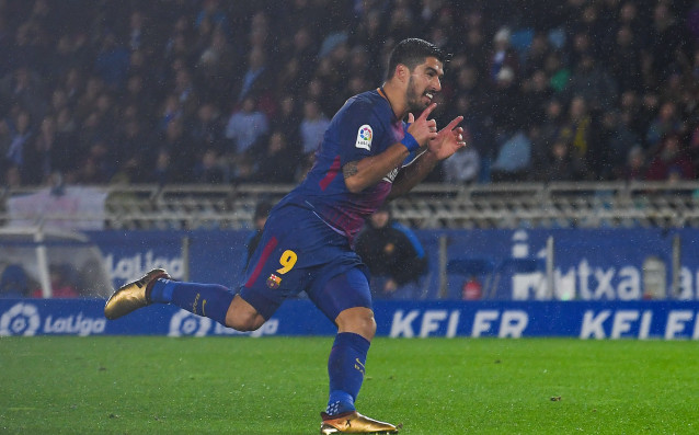 Луис Суарес донесе победата на Барселона с 1 0 в първия