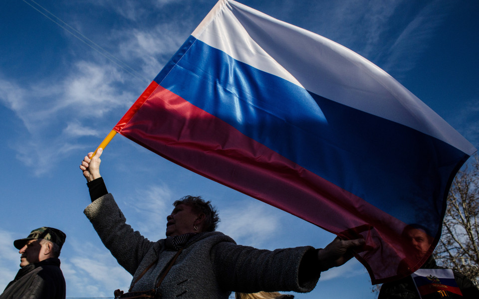 Руските олимпийци веят флагове само в спалните