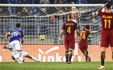 Самп надви и подгони Рома