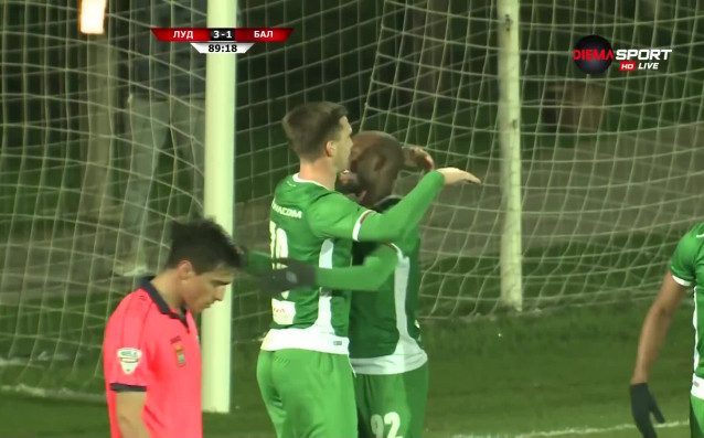 Полякът Якуб Швиерчок показа още веднъж че е голаджия като