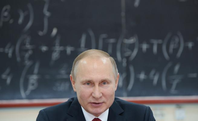 Добра новина за опозицията в Русия: Путин няма смартфон