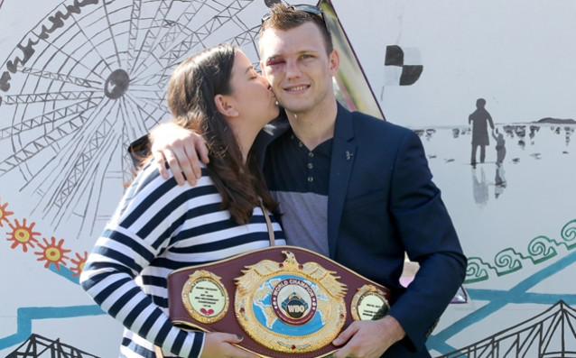 Шампионът на Световната боксова организация WBO в полусредна категория Джеф