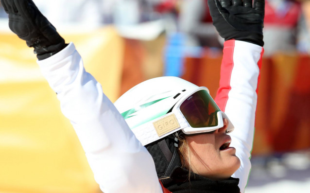 Сноубордистката Александра Жекова се обърна към екипа и почитателите си