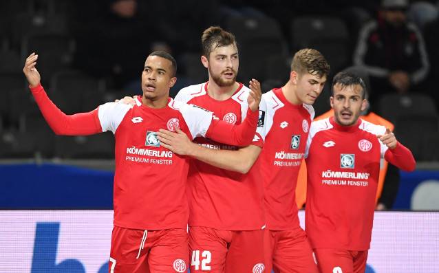 Майнц спечели много ценни три точки в битката си за