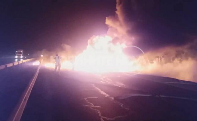 Тир изгоря на АМ 