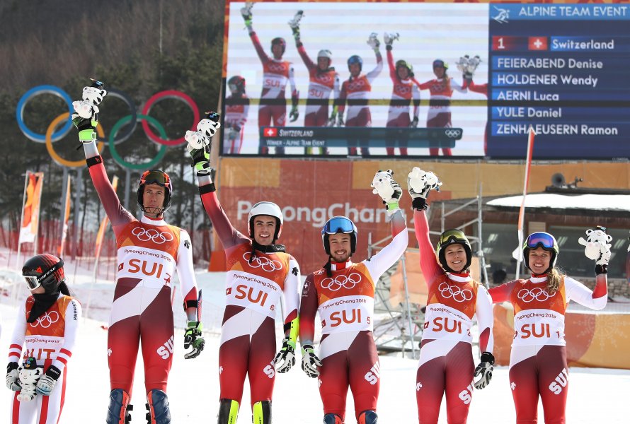 Швейцария е първият олимпийски шампион в отборното състезание в алпийските1