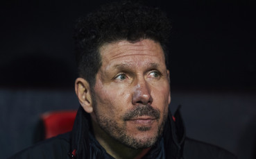 Атлетико Мадрид търси нов десен бек, избира между двама