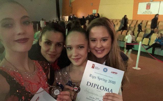 Българките Татяна Воложанина и Анна Келман спечелиха сребърен медал в