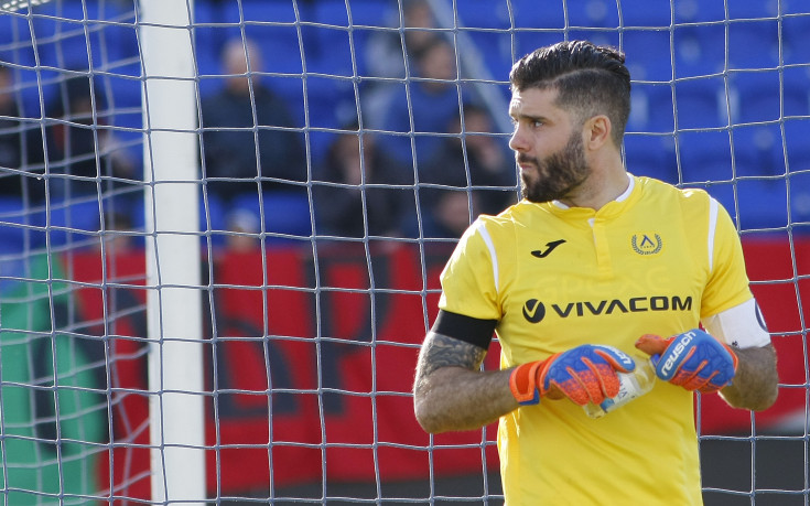 Митрев подновява тренировки, вдигат го за неделя