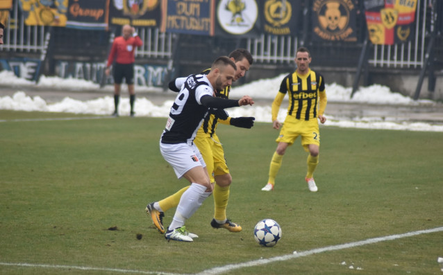 Дългоочакваното пловдивско дерби от 23 ия кръг на Първа лига между