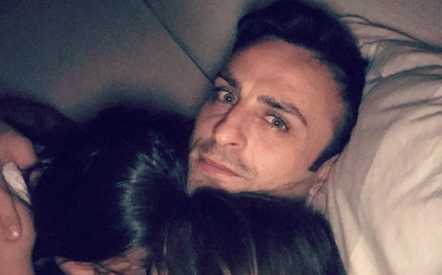 Димитър Бербатов се наслаждава на всеки миг с двете си