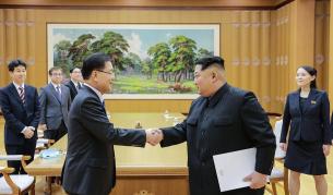 Северна и Южна Корея си подадоха ръка
