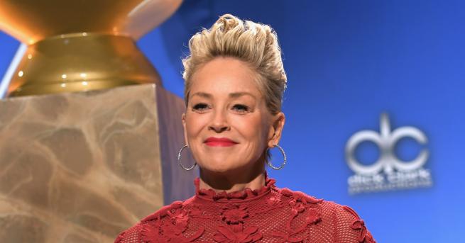 Шарън Стоун се отдаде на почивка с по младото си гадже