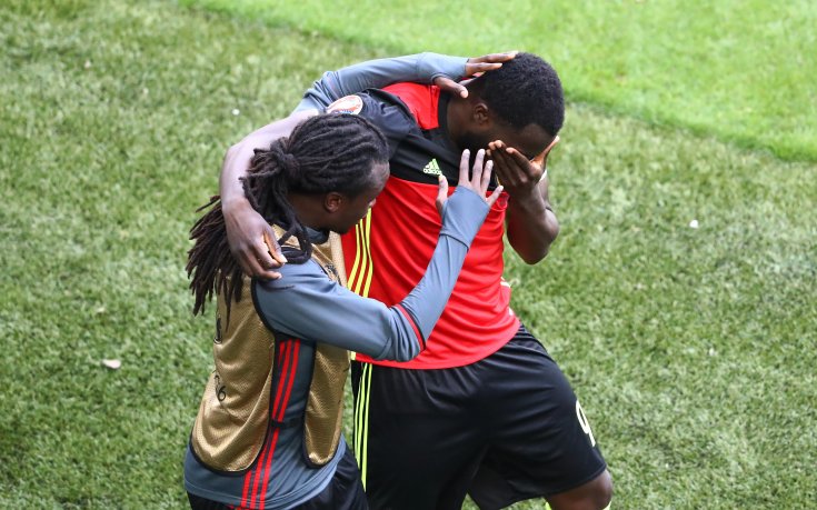 Обрат в последния момент: Нюкасъл отпрати брата на Лукаку