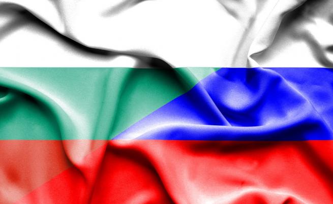 Арестуват български генерал за шпионаж за Русия