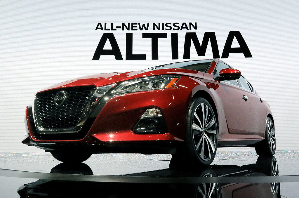 Nissan Altima sedan