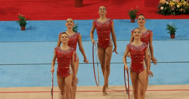 Националният ансамбъл по художествена гимнастика спечели златен медал във финала