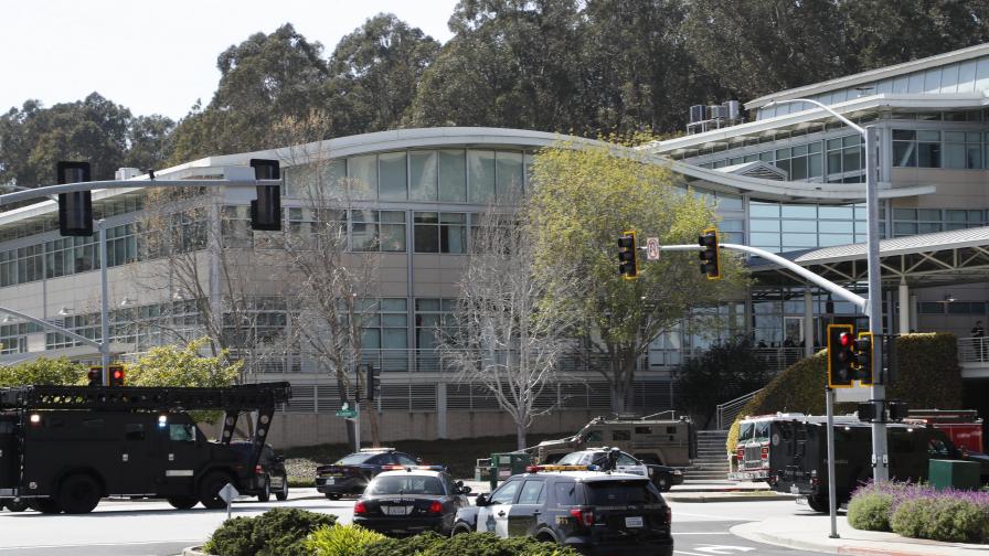 Жена стреля и се самоуби в централата на YouTube