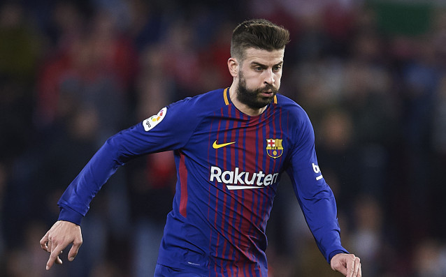 Защитникът на Барселона Жерар Пике не бърза да отписва Рома