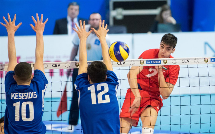 Волейболните национали до 18 г. спечелиха втора победа на Евро 2018