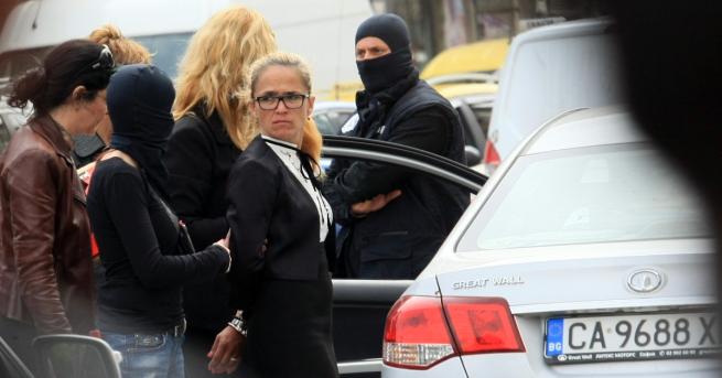 За мен това е клопка На заден багажник оставени ей