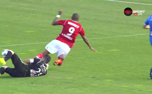 ЦСКА Левски 2 0 първо полувреме