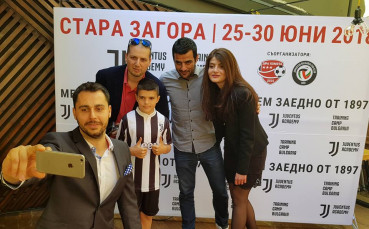 Валери Божинов отново в отбора на Ювентус