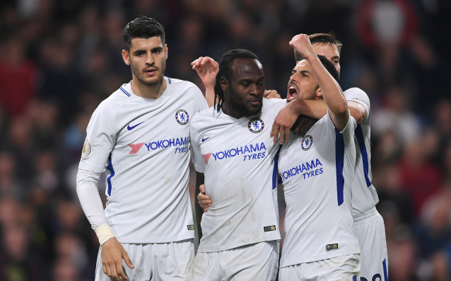 Челси спечели с 2 1 гостуването си на Бърнли в отложен