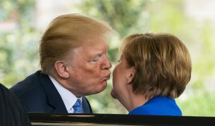 Ангела Меркел е на официално посещение в САЩ за разговори с президента Доналд Тръмп.