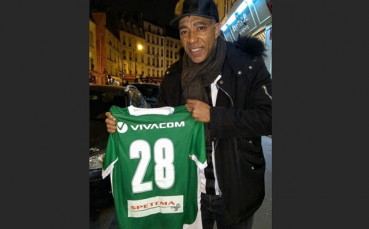 Легенда на френския футбол надъхва Кешеру за голмайсторския приз