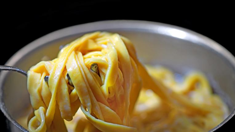  За какво може да се употребява водата от сварените спагети 