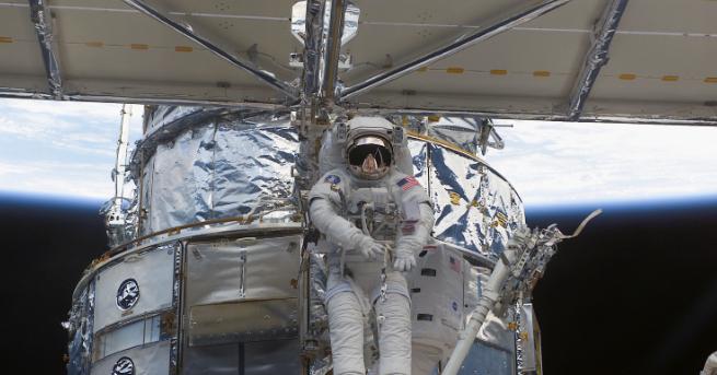 Световноизвестният американски астронавт д р Ричард Линехан е в България за Фестивала