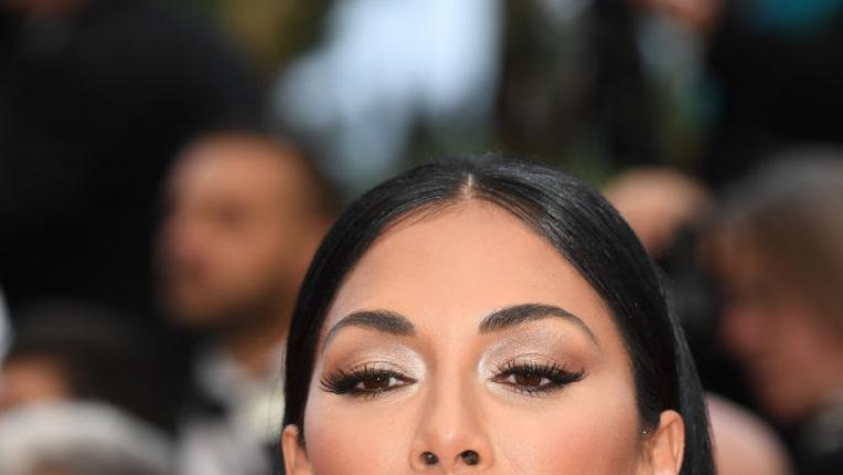  Новият страховит другар на Никол Шерцингер 