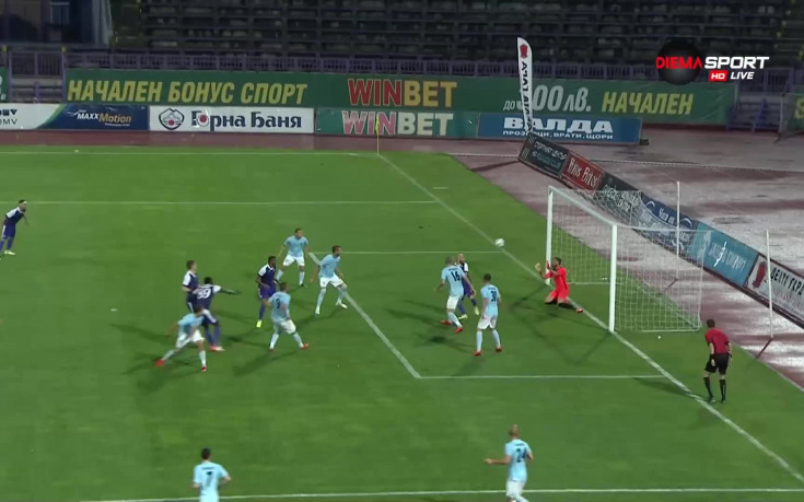 Незачетен гол за Етър след несъщестуваща засада