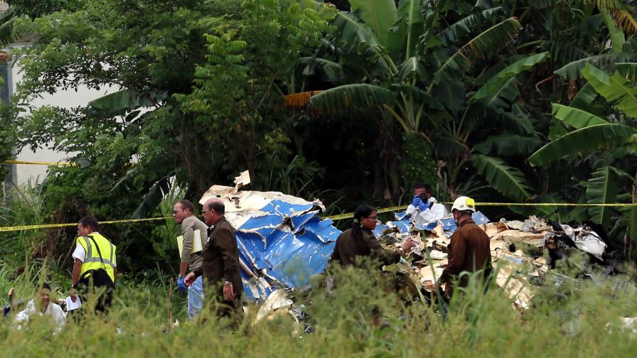 Самолет се разби в Хавана, двама са оцелели