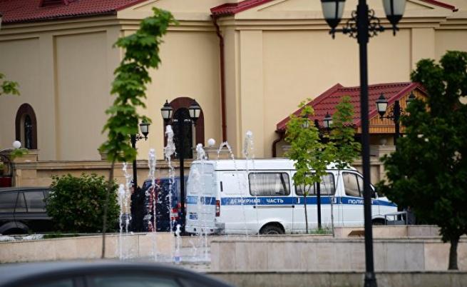 Нападение срещу църква в Грозни, убити са полицаи