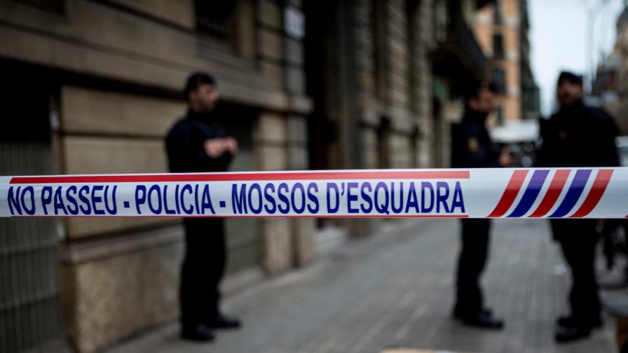 Трима българи загинаха в Испания на жп прелез