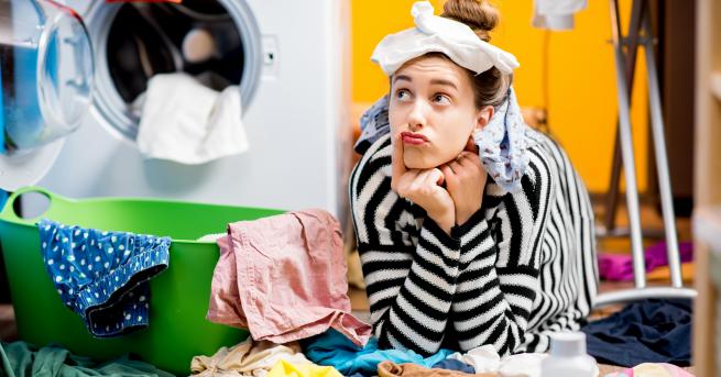 Признайте си - прането е скучно занимание. Бих казала, че