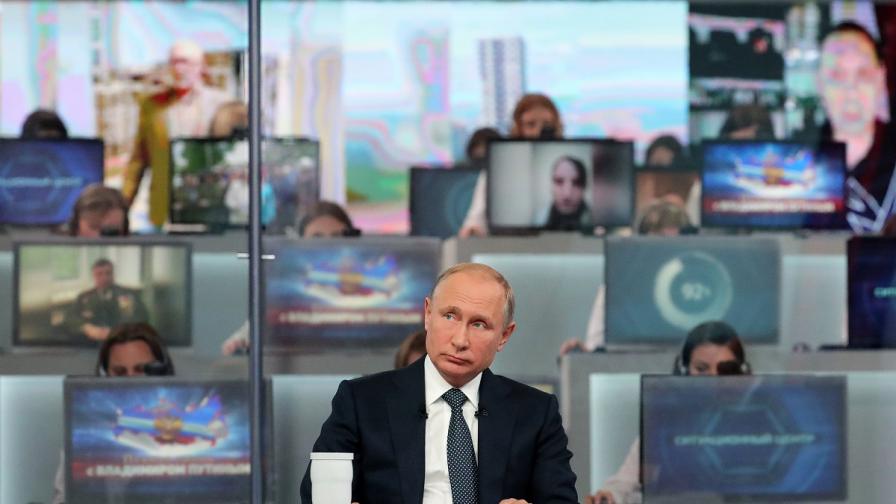 Путин остро критикува САЩ, поиска достъп до Скрипал