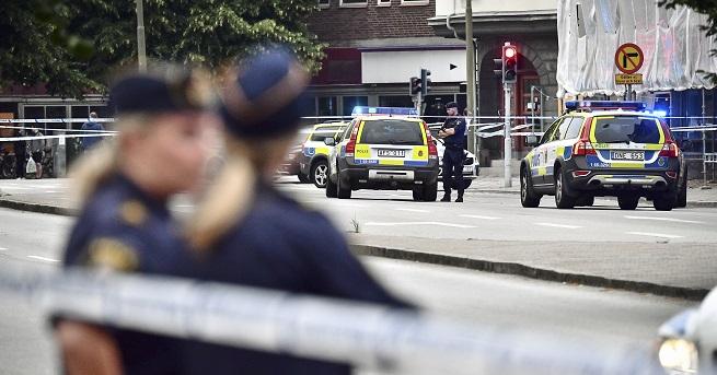 В центъра на шведския град Малмьо снощи избухна престрелка в