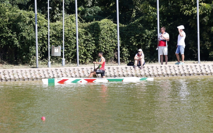 21 български лодки на Световното по кану-каяк