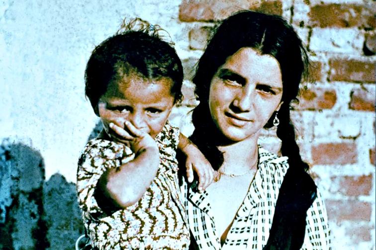 Депортирането на ромите от нацистка Германия