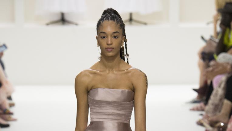  Диор: Висшата мода не би трябвало да бие на очи, тя е безконечна 