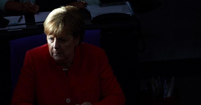 Германския канцлер Ангела Меркел произнесе реч пред Бундестага, след Срещата