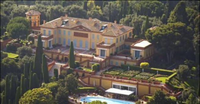 Богатите хора често са екстравагантни Вероятно всеки от нас би