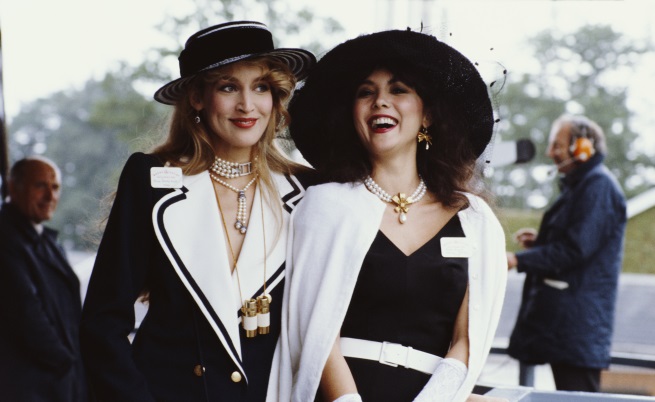 Как са се обличали жените през 80-те години (ГАЛЕРИЯ)